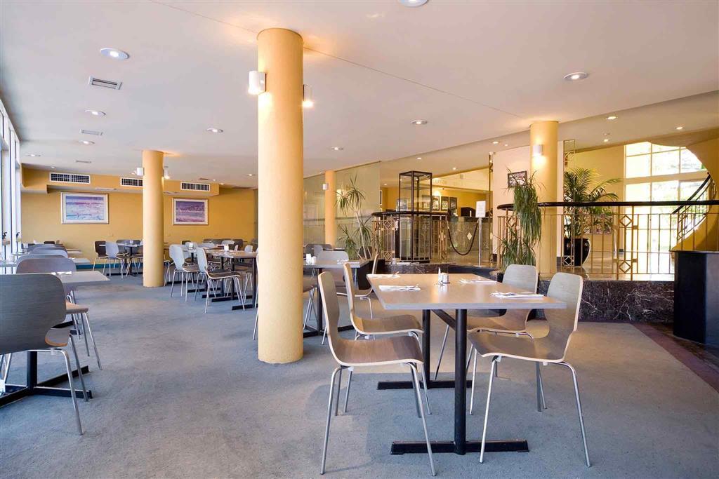 Ibis Styles Canberra Exterior photo