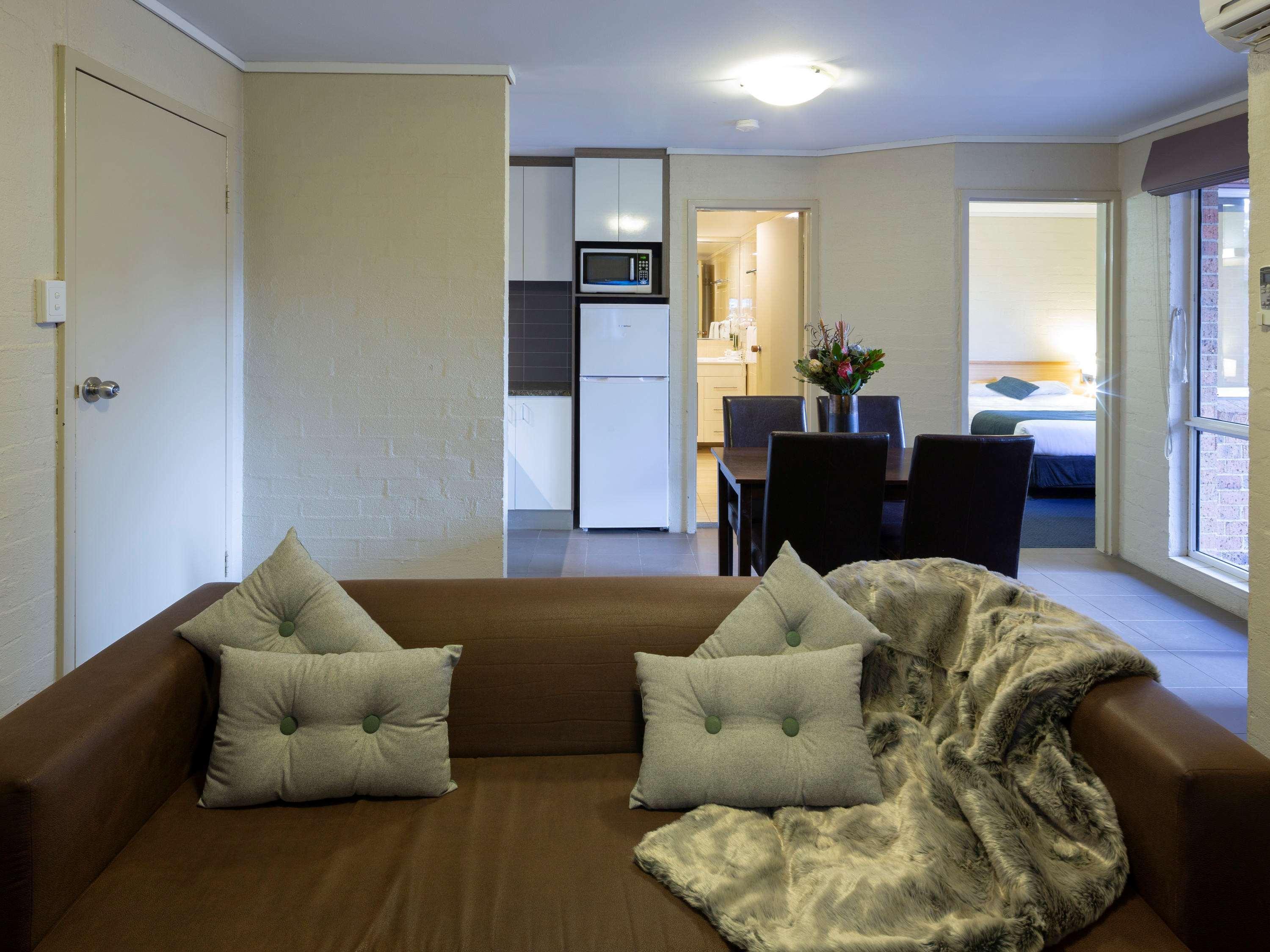 Ibis Styles Canberra Exterior photo