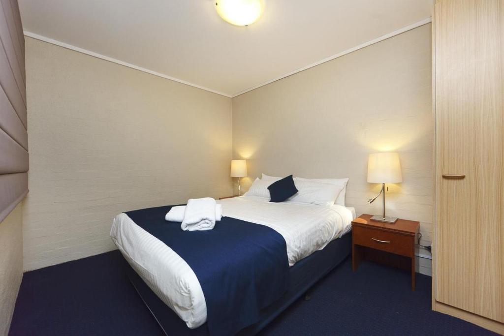 Ibis Styles Canberra Room photo