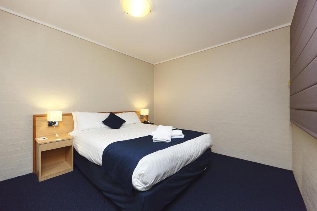 Ibis Styles Canberra Room photo